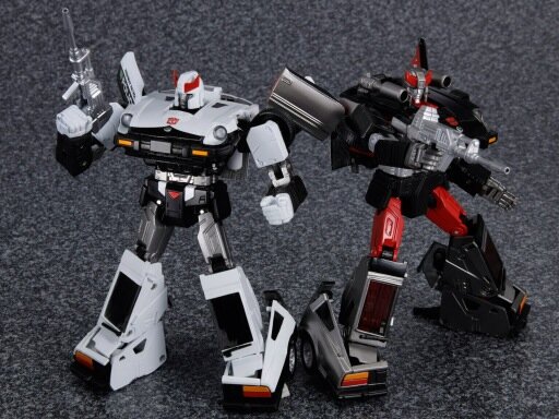 More Official MP-17 Prowl and MP-18 Bluestreak Takara Tomy